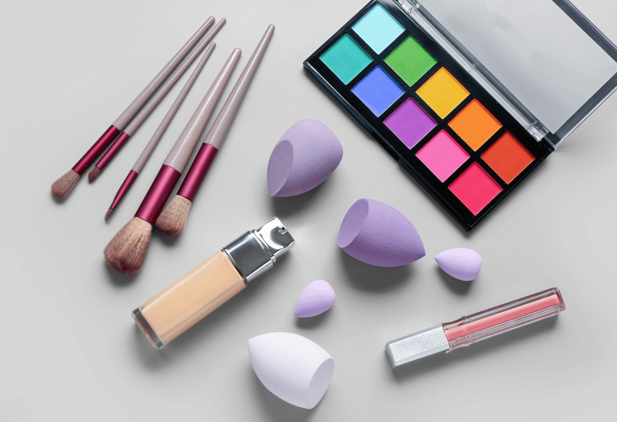 Makeup Tools (Brushes, Sponges)